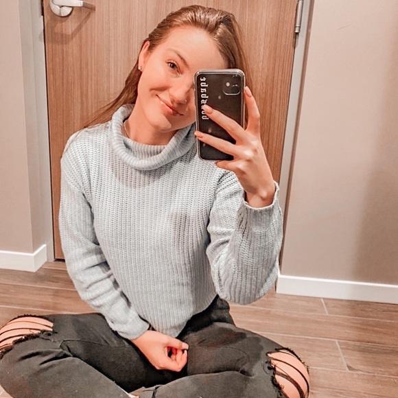 Meet your Posher, Harmony - Picture 1 of 1